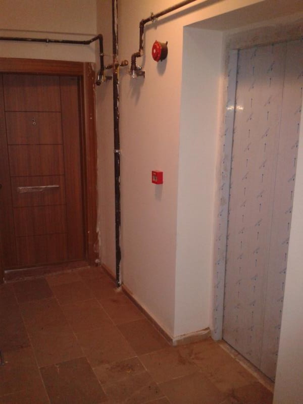 <h2>Özdemir Apartmanı</h2>