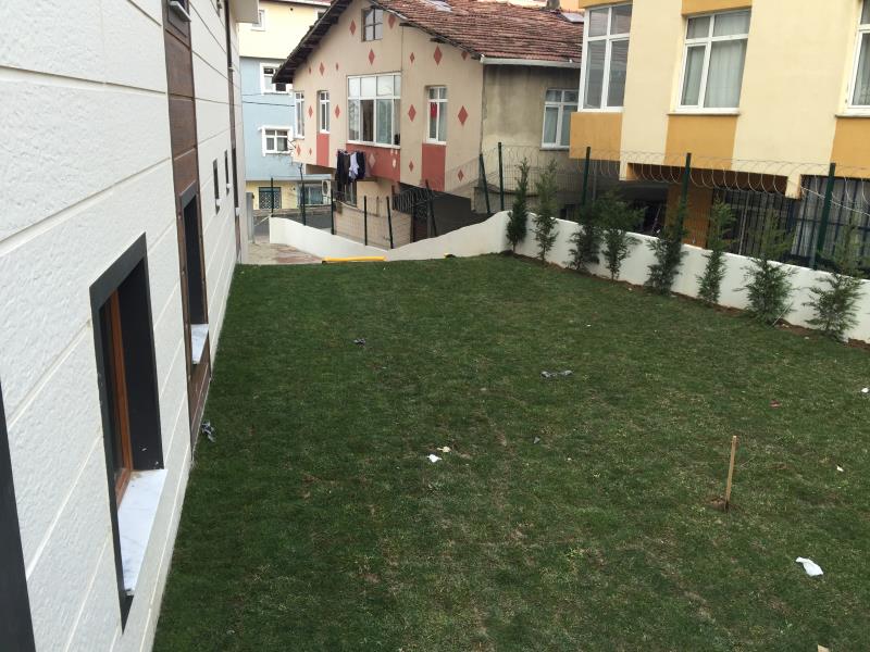 <h2>Yılmaz Apartmanı</h2>